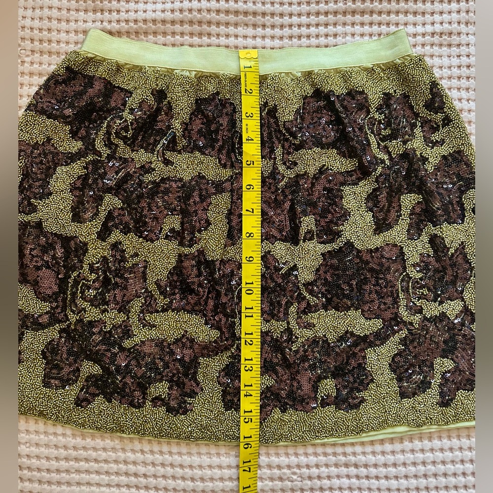 Gorgeous Mini Skirt Gold Beaded and Purple Sequin Design Ready for Holidays - Picture 6 of 8